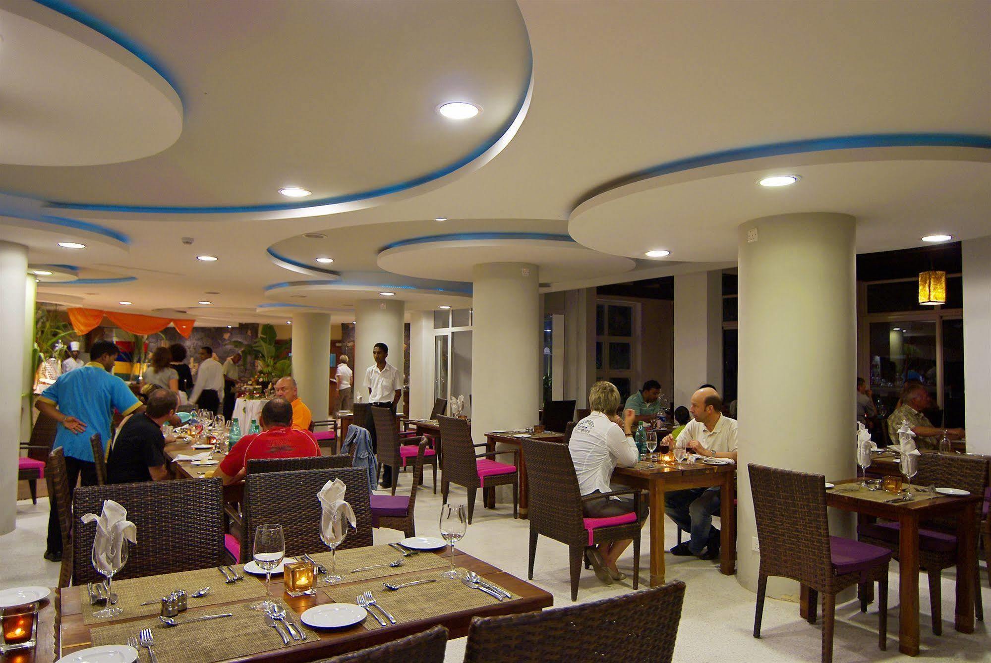 Laguna Beach Hotel & Spa Grand River South East Экстерьер фото